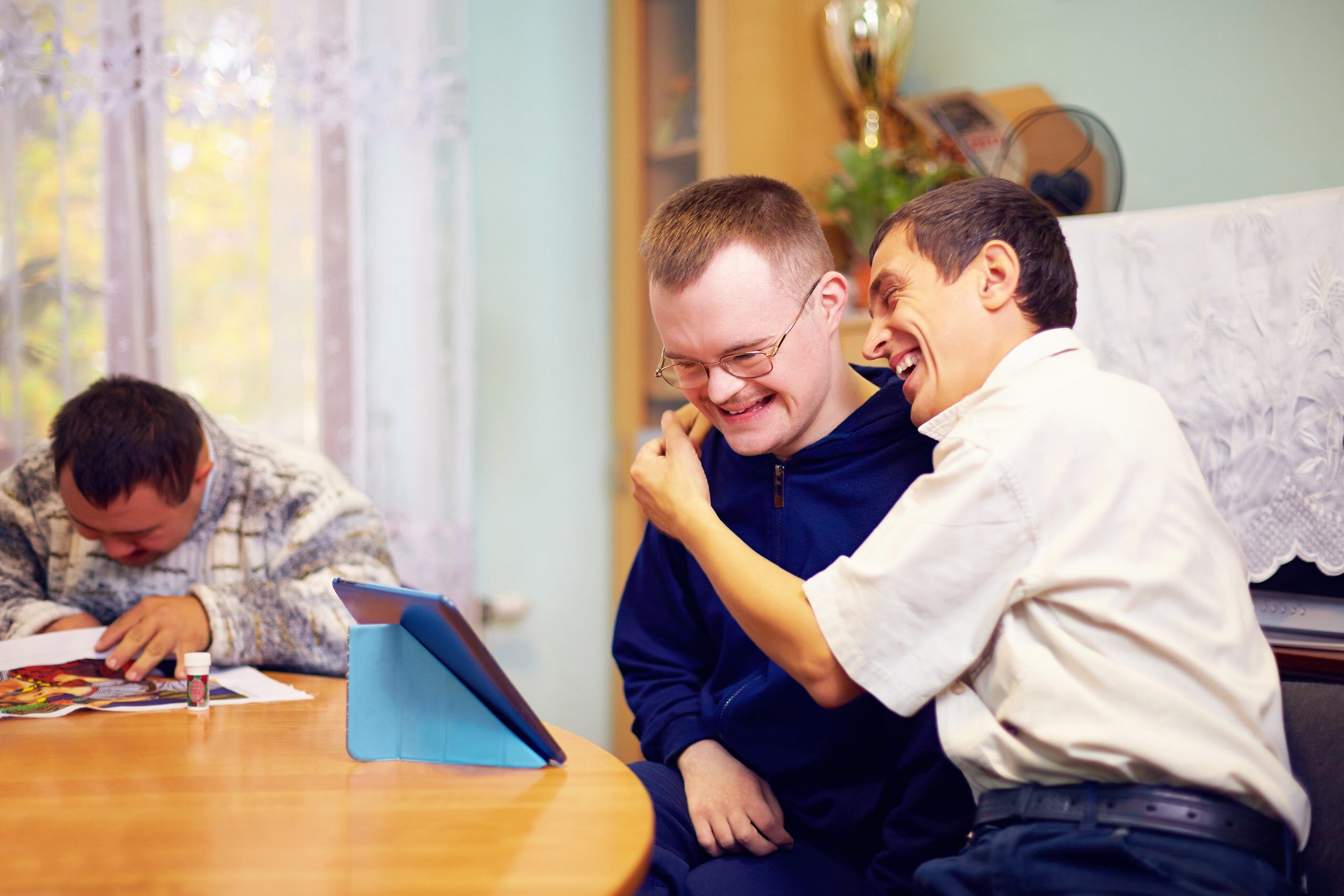 disabled-friends-playing